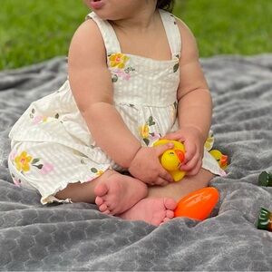 Cat and Jack Floral Matching Set 6-9 Months